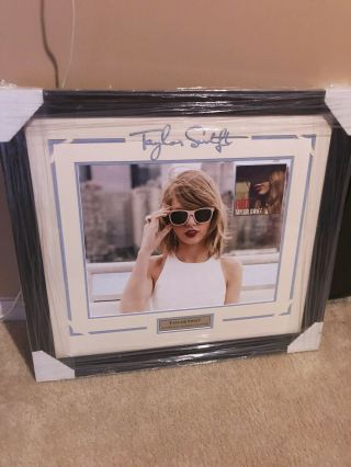 Taylor Swift Signed Cd Display (still In Plastic Wrap)