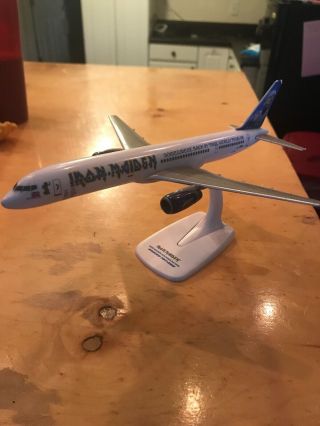 Iron Maiden Model Plane Ed Force One Somewhere Back In Time