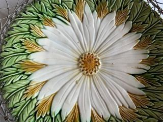 Victorian wired Basket with majolica plate with large white Daisy 3