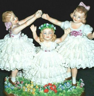 Antique German Dresden Lace Sitzendorf Three Little Girls Porcelain Figurine