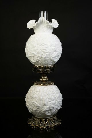 Fenton White Poppy Double Ball Lamp -