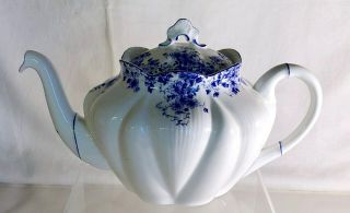 Shelley Dainty Blue Teapot With Lid