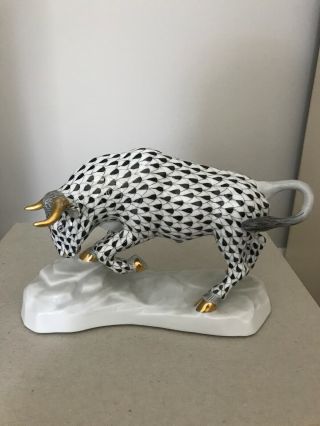 Herend Charging Bull Black Fishnet Porcelain 2003 Kingdom Classic Collectable