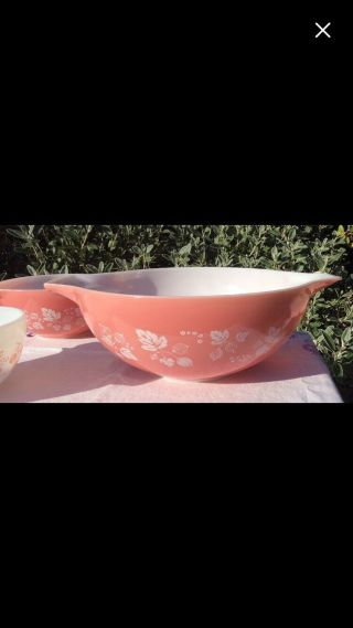 Vintage Pyrex Pink White Gooseberry Cinderella Nesting Bowl Set - 5