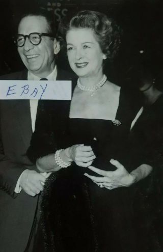 Joan Bennett Of Dark Shadows & Donald Cook At Premiere Of Pillow Talk 1959 8x10