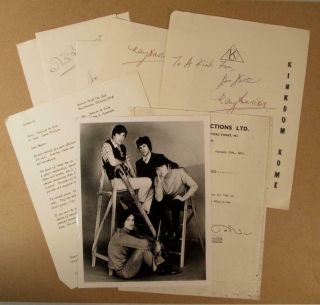 1965 The Kinks Fan Club Letter Photo Full Band Autographs Ray & Dave Davies