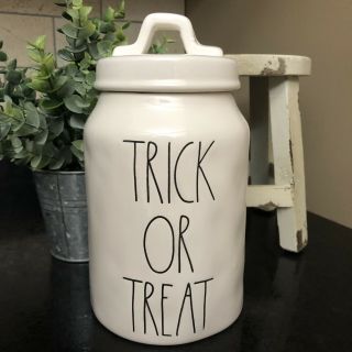 Rae Dunn Trick Or Treat Canister Halloween Vhtf - Extremely Rare.