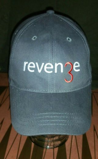 Revenge Season 3 Tv Series Cast And Crew Hat