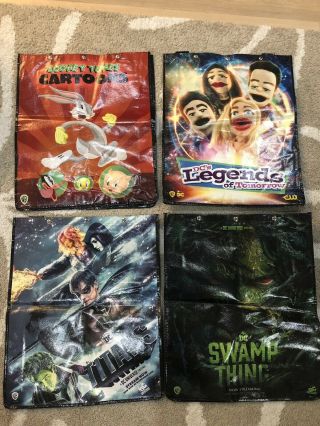 Sdcc 2019 Comic Con Wb Bags - Dc Titans,  Looney Toons,  Swamp Thing,  Legends