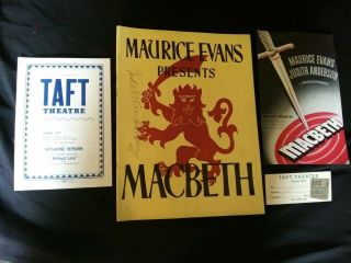 Macbeth Theater Program Signed By Judith Anderson & Maurice Evans