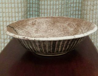 , Large Mccarty /mccartys Pottery Centerpiece Bowl / Mississippi