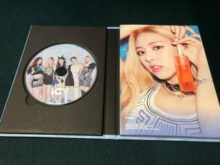 ITZY [IT ' z ICY] ALL MEMBER Autograph (Signed) PROMO ALBUM KPOP 04 4