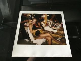 Elizabeth Berkley 1994 Candid Polaroid Photo From Showgirls Movie Set
