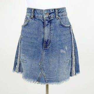 Miranda Lambert People Light Blue Denim Embellished Mini Skirt Size 8