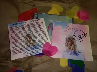Taylor Swift Signed Lover Album Cd Autograph