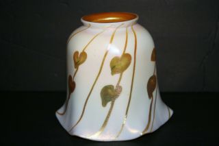 Antique Art Glass Lampshade Iridescent Cream & Gold With Hanging Hearts