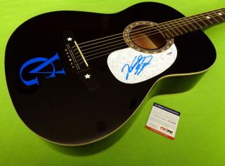 Vince Gill Autographed Signed Acoustic Guitar W/ Psa/dna -