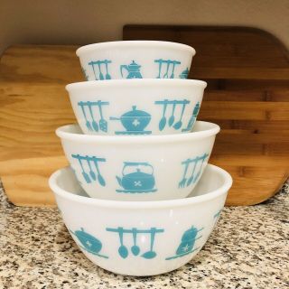 Vintage Hazel Atlas Kitchen Aids Mixing Bowl Set 4 Turquoise Milk Glass Bowls