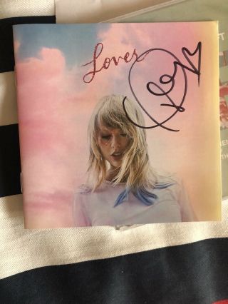 Taylor Swift SIGNED AUTOGRAPHED Lover CD booklet cover & ME CD single 2