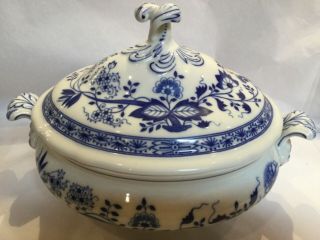 Hutschenreuther Blue Onion Scalloped Rim Oval Soup Tureen With Lid 11” Wide S