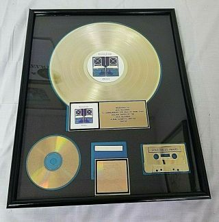 Elton John - Mca Records - Record Cassette And Cd " Duets " - Riaa Gold Award