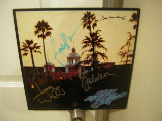 Eagles Signed Lp Hotel California 1976 5 Members Of The Band