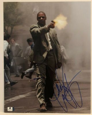 Denzel Washington Signed 11x14 Photo (equalizer,  Man On Fire) Global Authentics