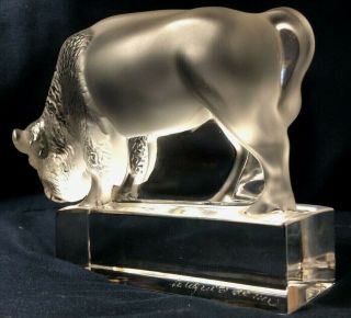 LALIQUE 5” BUFFALO SCULPTURE.  France,  Hand - Crafted w/ Frosted & Clear Crystal. 6