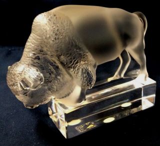 LALIQUE 5” BUFFALO SCULPTURE.  France,  Hand - Crafted w/ Frosted & Clear Crystal. 7