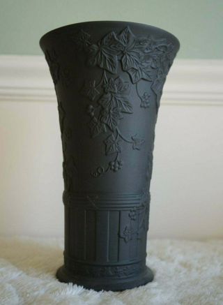 Wedgwood Doric Black Basalt Jasperware Fluted Tall Vase Ivy Leaves - 9 1/2 "