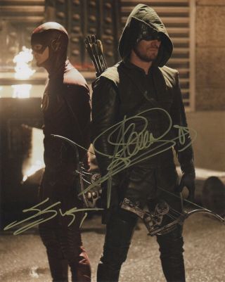 Grant Gustin Stephen Amell Flash Arrow Autographed Signed 8x10 Photo
