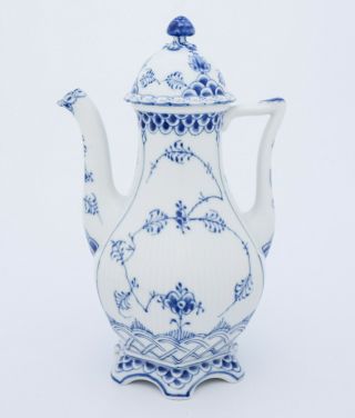 Coffee Pot 1202 - Blue Fluted - Royal Copenhagen - Full Lace - 1:st Quality