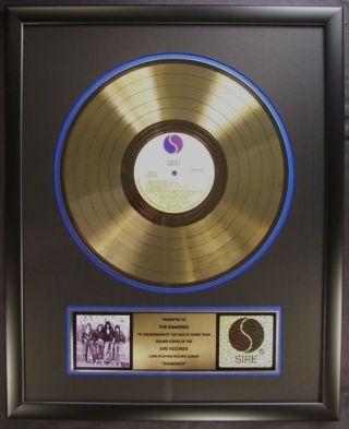 The Ramones Ramones Debut Lp Gold Non Riaa Record Award Sire Records