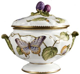 Aw380 - Anna Weatherley Butterfly Covered Dish 7 "