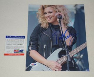 Sexy Tori Kelly Signed Autographed 8x10 Photo Psa/dna Ab78602 Unbreakable Smile