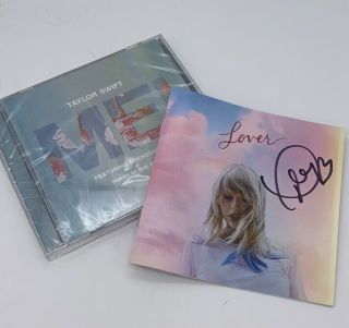 Taylor Swift Autographed Signed Lover Cd Insert,  Me Cd Single