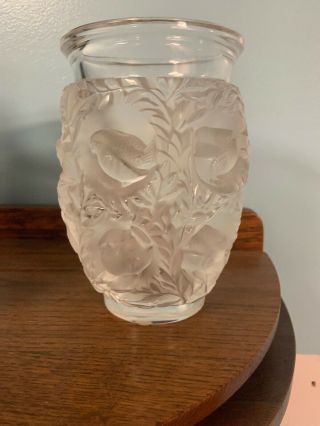 Lalique Bagatelle Frosted Crystal Glass Bird Vase