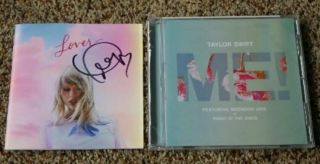 Rare Taylor Swift Autographed Hand Signed Lover Booklet,  Me Cd Single
