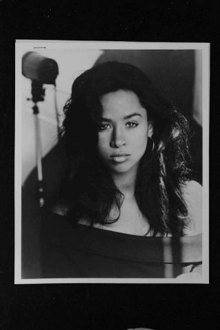 Stacey Dash - Signed Autograph and Headshot Photo set - Clueless 5