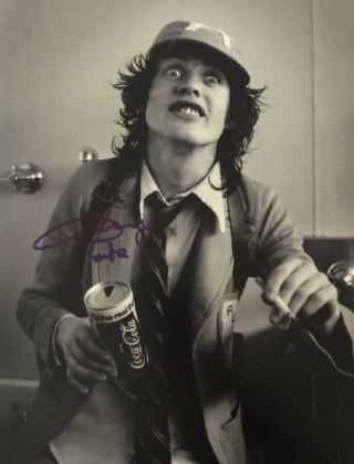 Angus Young Signed Photos Ac/dc Autographed Picture 11×14 Guitar Coke Proof