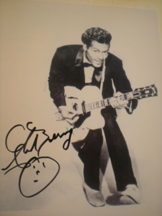 Hand Signed Photo Of Legendary Rock And Roll Legend Chuck Berry - Sketch - Cert Ga