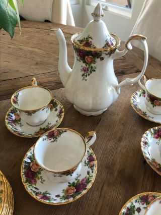 Old Country Rose Royal Albert china dinnerware 8 place setting with teapot 3