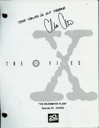 David Duchovny Gillian Anderson The X - Files Script And 