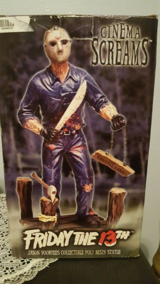 Cinema Screams Friday The 13th Poly Resin Statue W/ Box Spencer Gifts 2001
