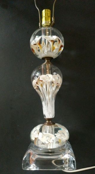 Vintage St.  Clair White Flower Paperweight Table Parlor Lamp 31 " W The Harp