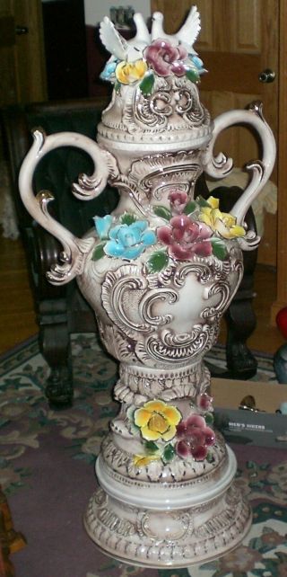 Vintage Capodimonte Style Very Large 3 Piece White Dove Covered Urn