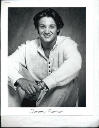 Jeremy Renner - 8x10 Headshot Photo W/ Resume - Hurt Locker - The Avengers