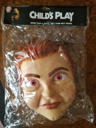 Child ' s Play 2019 Trick or Treat Studio Chucky Mask,  IMAX poster & Blu - ray 2