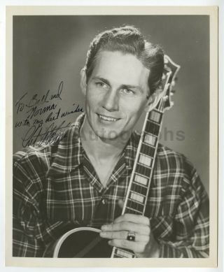 Chet Atkins - Country Music Pioneer - Signed 8x10 Photograph