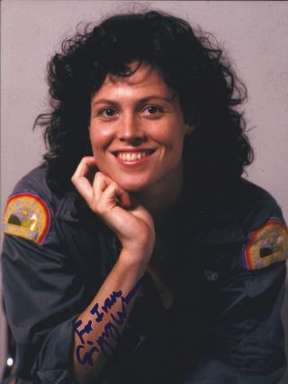 Sigourney Weaver Signed 8x10 Photo - In Person Proof - Alien Aliens Avatar